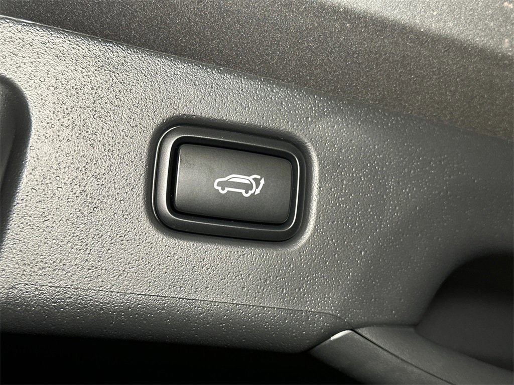 New 2025 Kia Niro Wind image 7