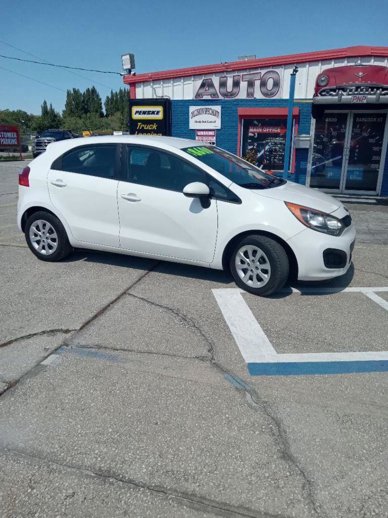 Used 2015 Kia Rio LX w/ Power Package FWD image 1