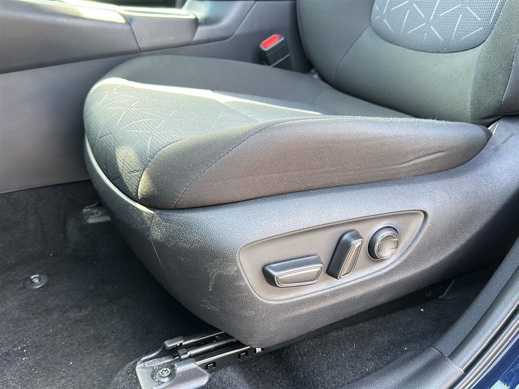 Certified 2025 Toyota RAV4 XLE image 10