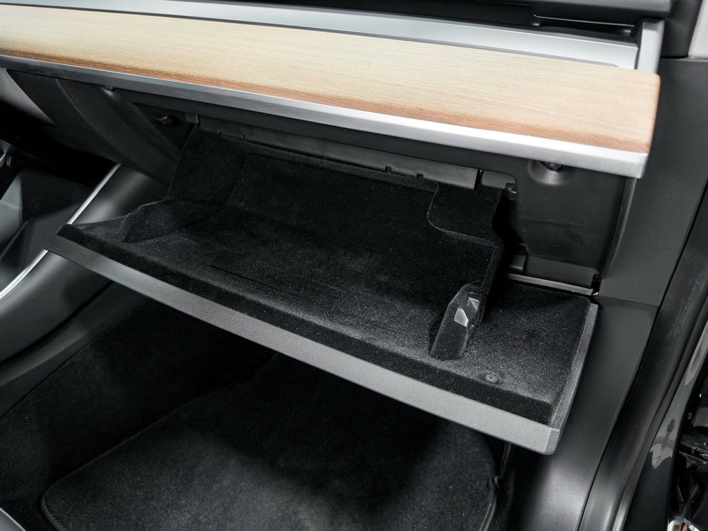 Used 2020 Tesla Model 3 Long Range image 18