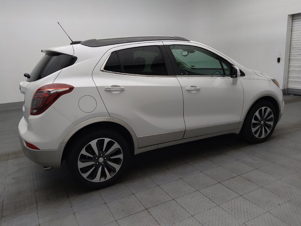 Used 2017 Buick Encore Essence FWD image 10