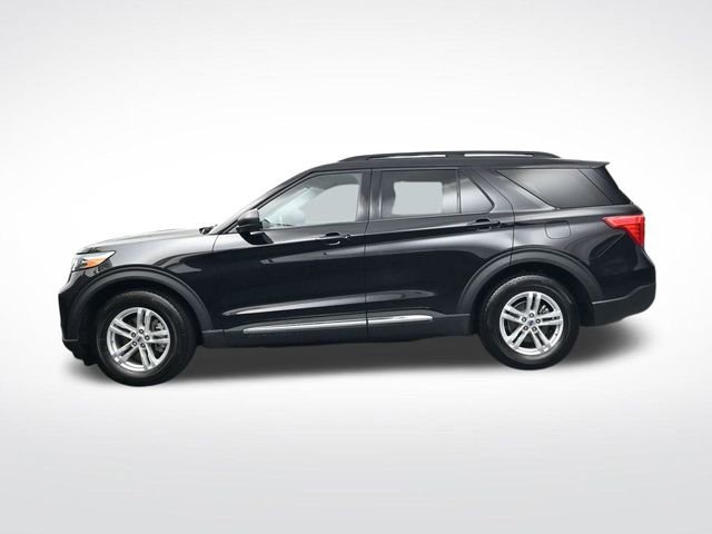 Used 2023 Ford Explorer XLT image 9