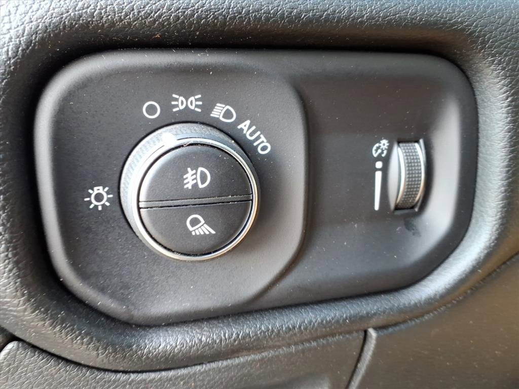 Used 2023 RAM 1500 Big Horn image 17