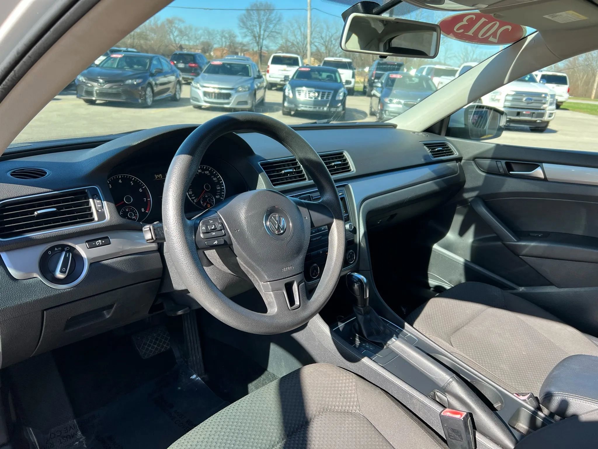 Used 2013 Volkswagen Passat 2.5 S image 10