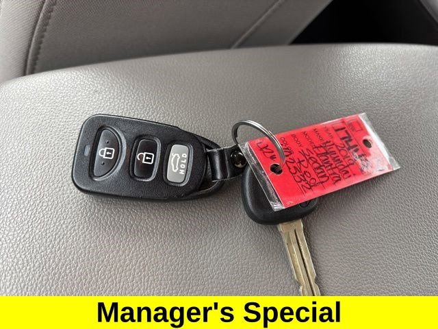 Used 2019 Hyundai Elantra SE image 46