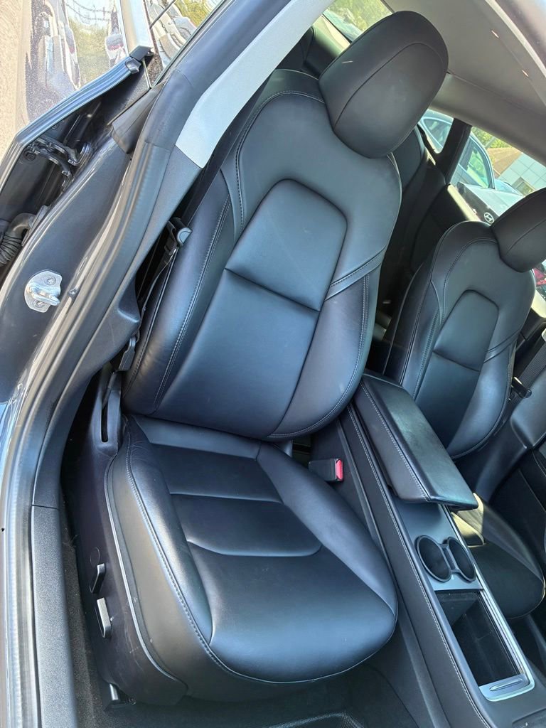 Used 2022 Tesla Model 3 Long Range AWD/4WD image 19