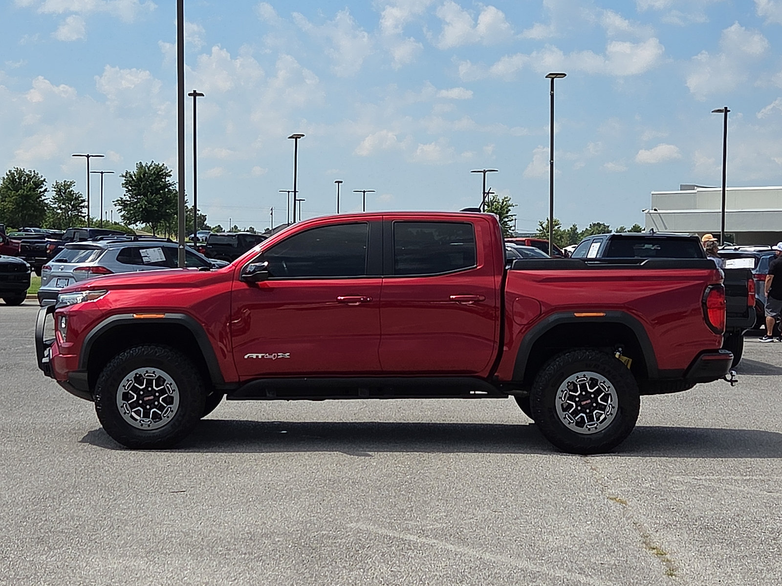 Used 2023 GMC Canyon AT4X w/ Edition 1 AWD/4WD image 3