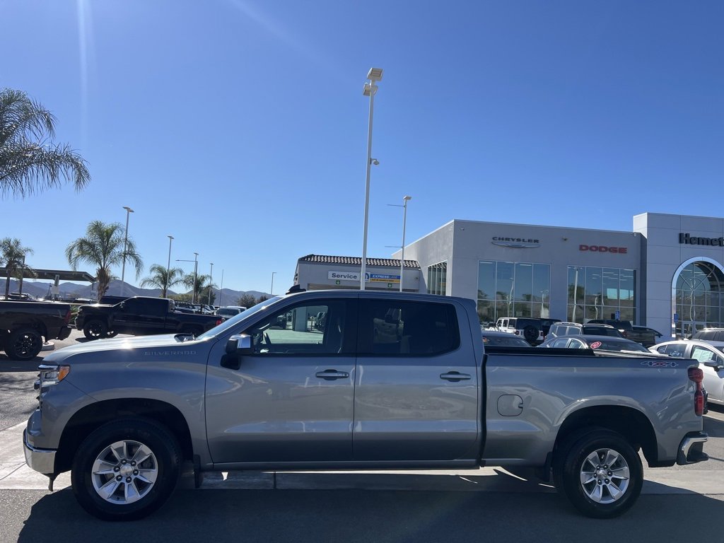 Used 2023 Chevrolet Silverado 1500 LT w/ Protection Package image 5