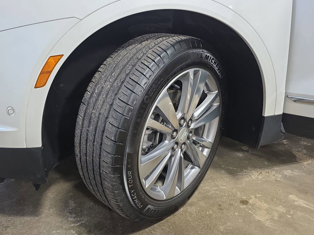 Used 2023 Cadillac XT5 Premium Luxury w/ Technology Package image 35
