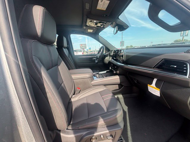 New 2026 Chevrolet Tahoe RST w/ Comfort Package AWD/4WD image 16