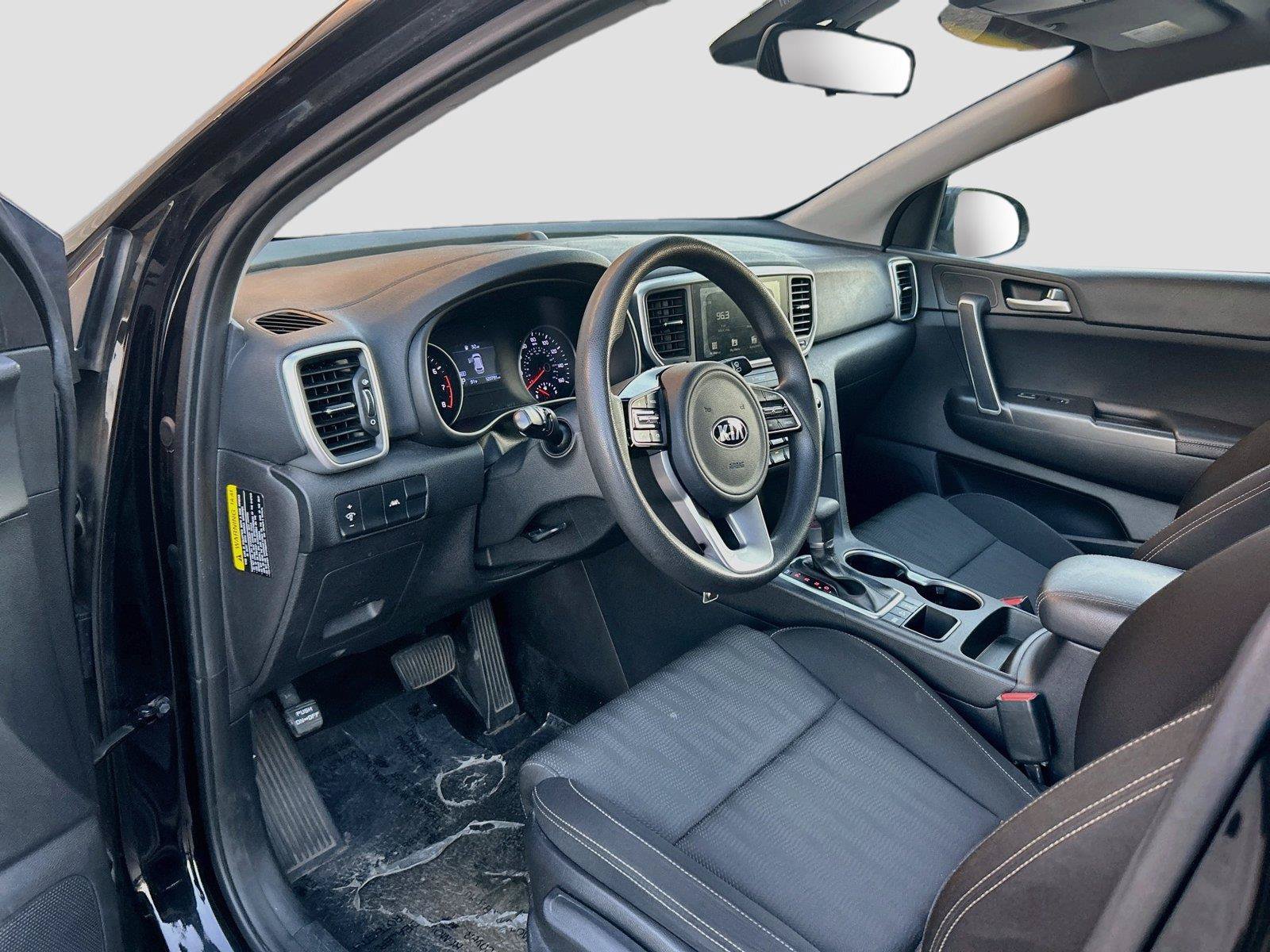 Used 2020 Kia Sportage LX AWD/4WD image 26
