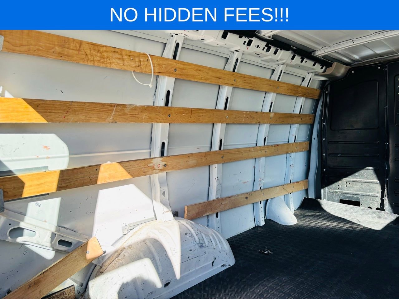 Used 2020 Chevrolet Express 2500 w/ Driver Convenience Package image 7