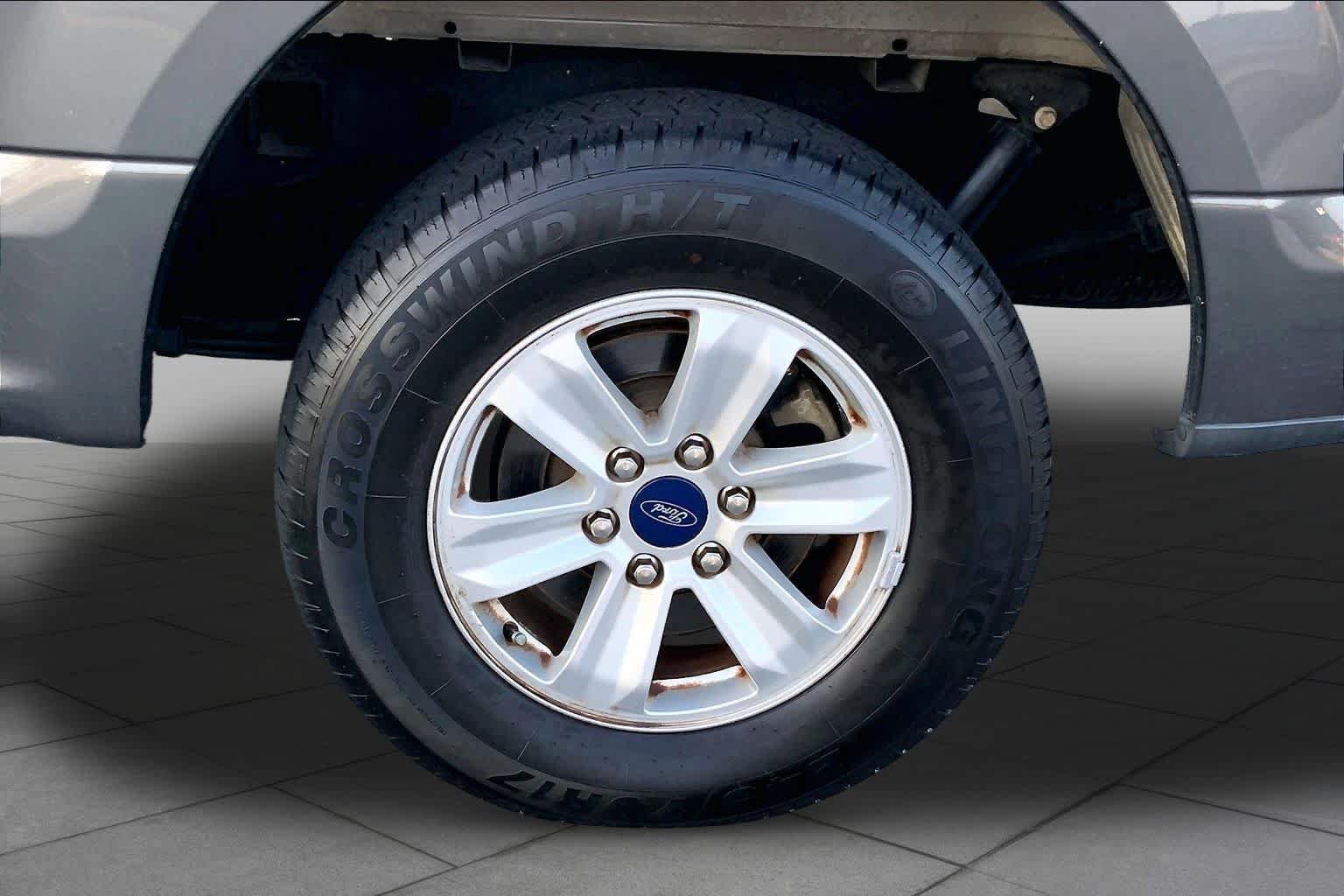 Used 2016 Ford F150 XLT RWD image 10