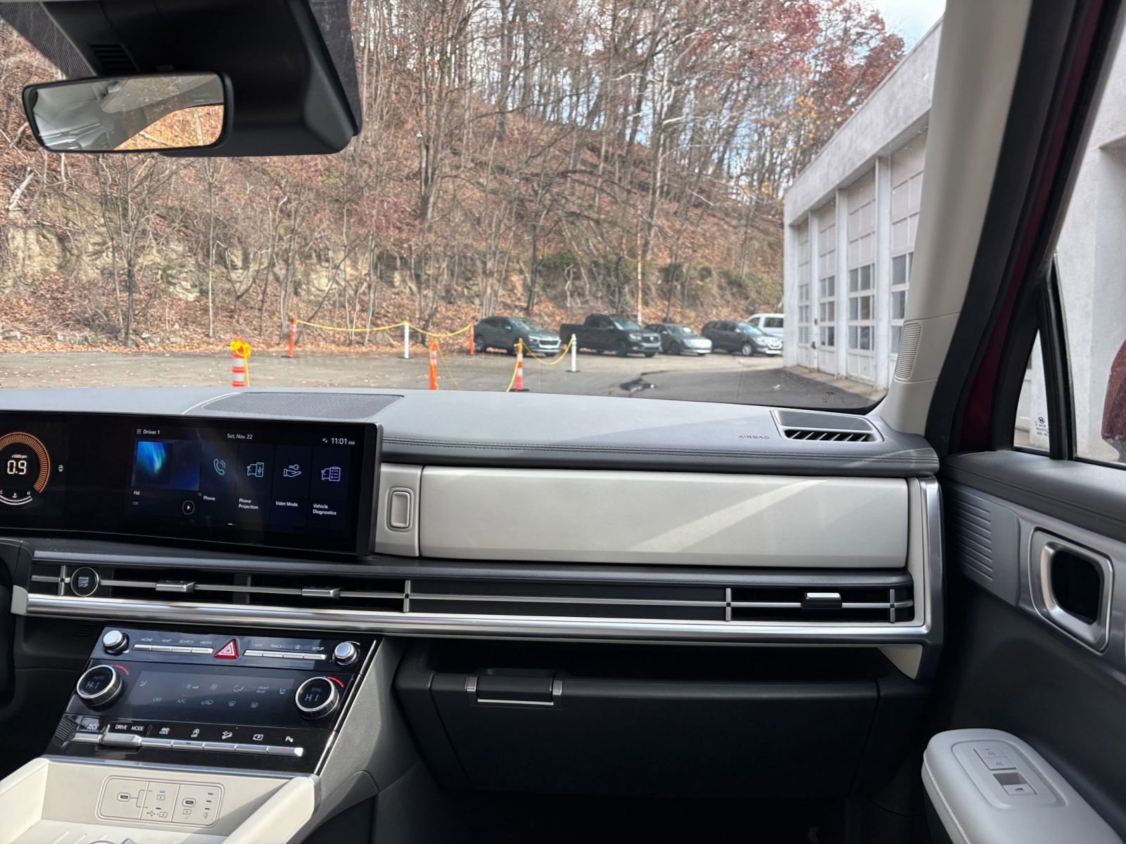 Used 2025 Hyundai Santa Fe SEL image 35