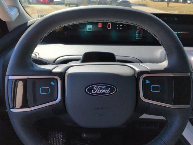 New 2026 Ford Expedition Active image 30