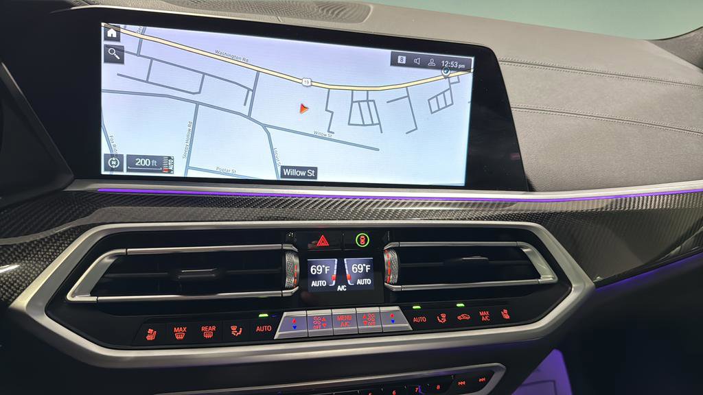 Used 2022 BMW X5 M50i w/ Executive Package image 22