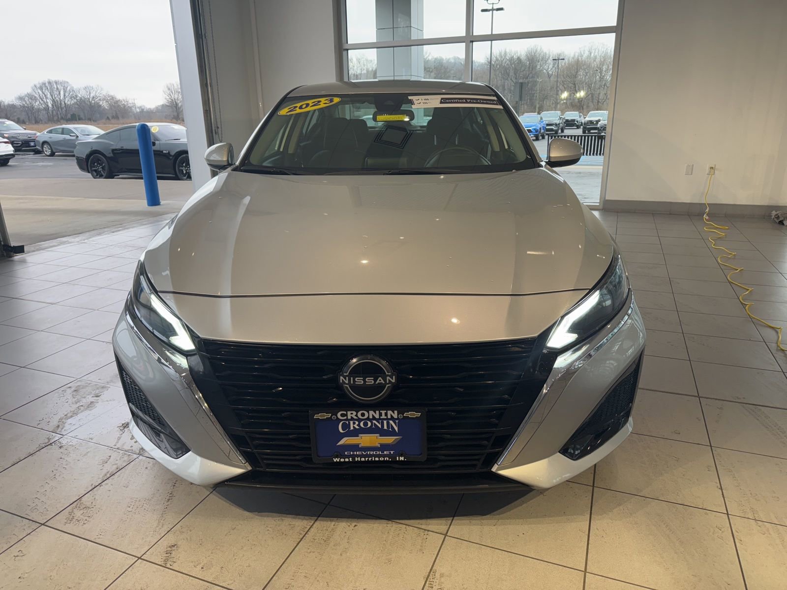 Used 2023 Nissan Altima 2.5 SV image 2