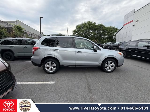 Used 2015 Subaru Forester 2.5i Premium w/ All-Weather Package AWD/4WD image 2