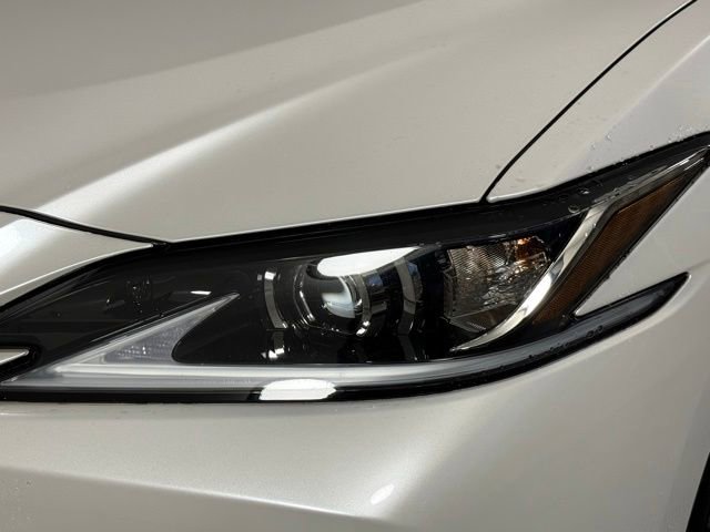 Used 2025 Lexus ES 350 w/ Premium Package FWD image 14