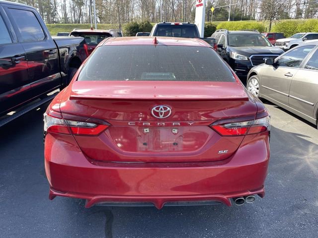 Used 2023 Toyota Camry SE image 3