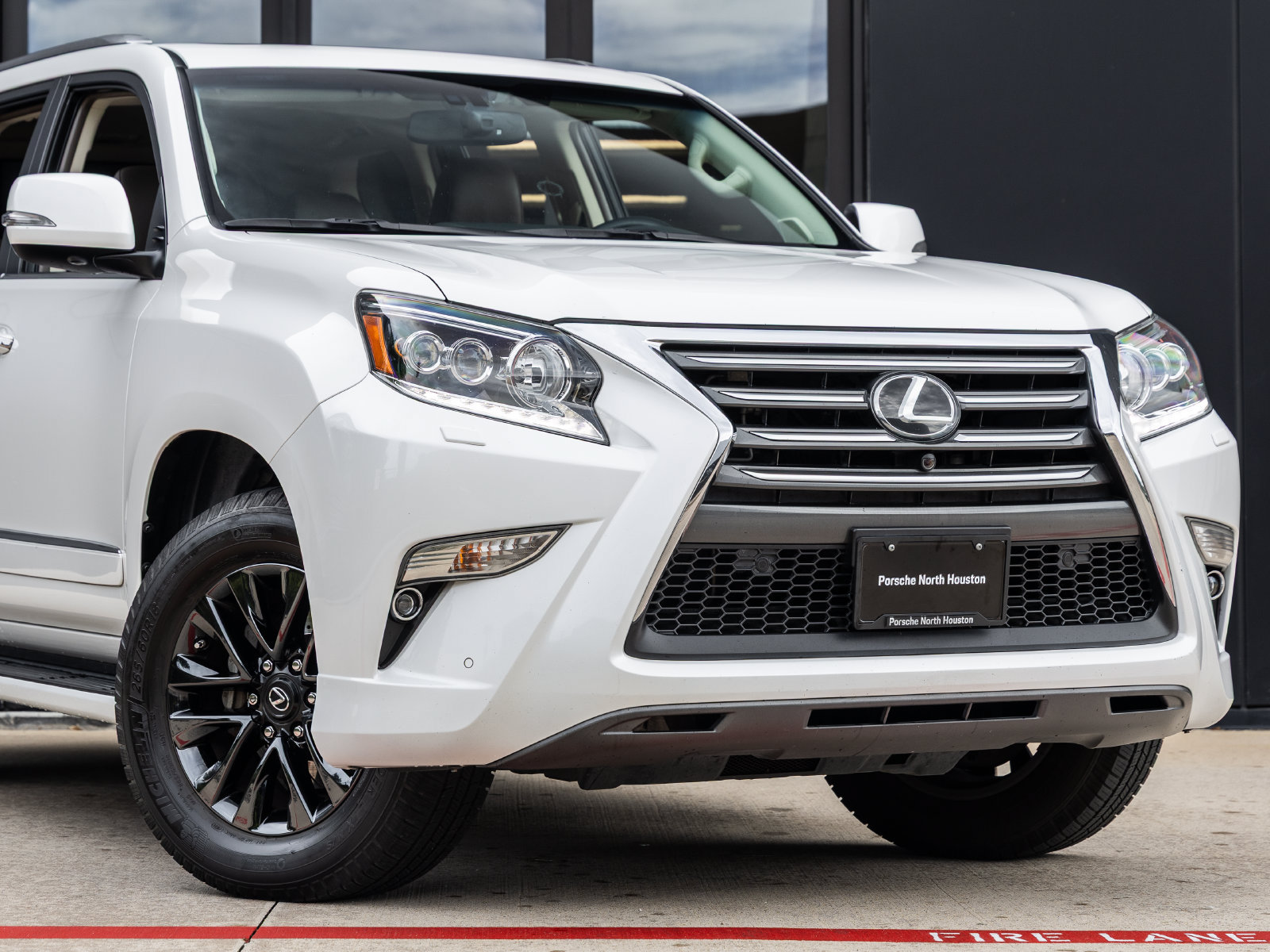 Used 2019 Lexus GX 460 Luxury AWD/4WD image 5