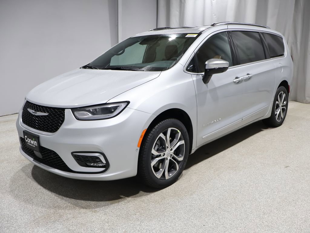 New 2026 Chrysler Pacifica Pinnacle AWD/4WD image 3
