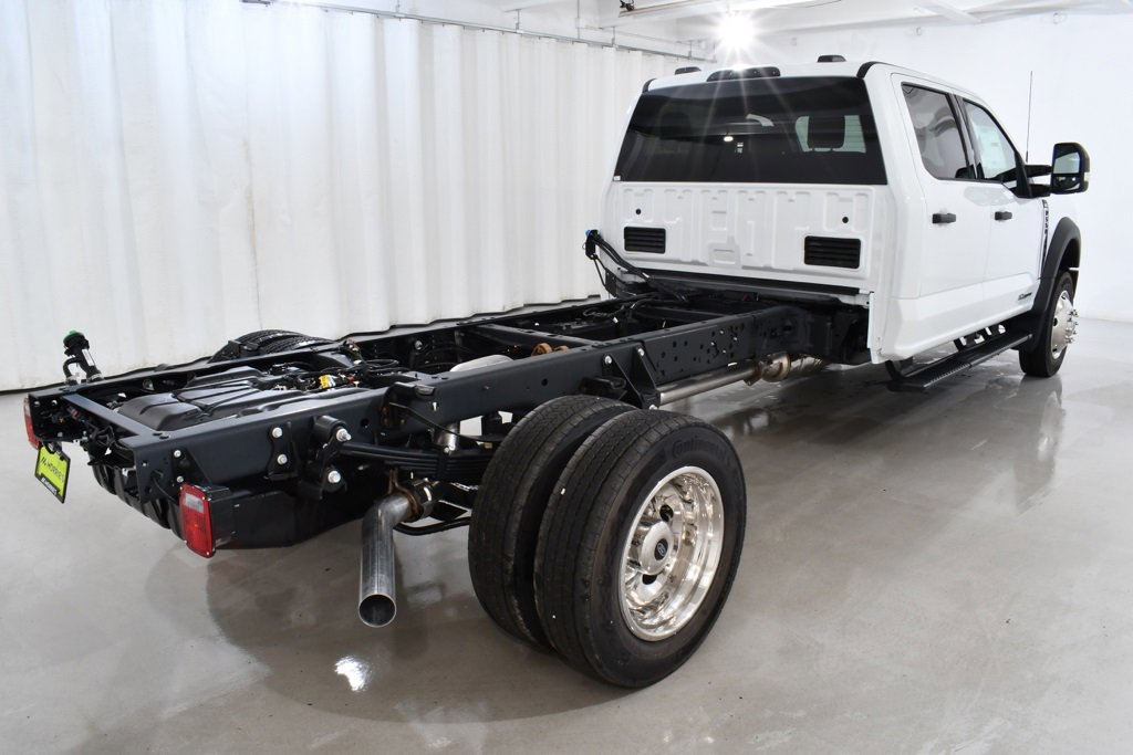 New 2026 Ford F550 4x4 Crew Cab w/ XLT Value Package image 11