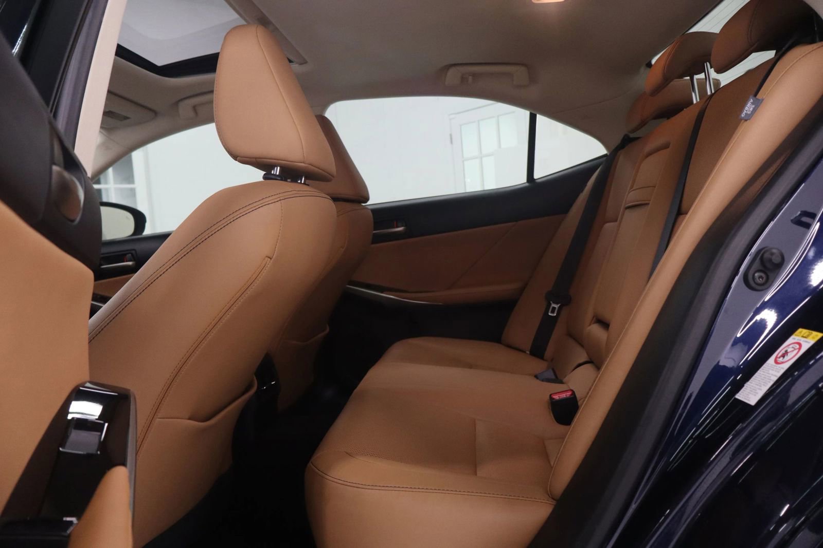 Used 2018 Lexus IS 300 AWD w/ Comfort Package image 13