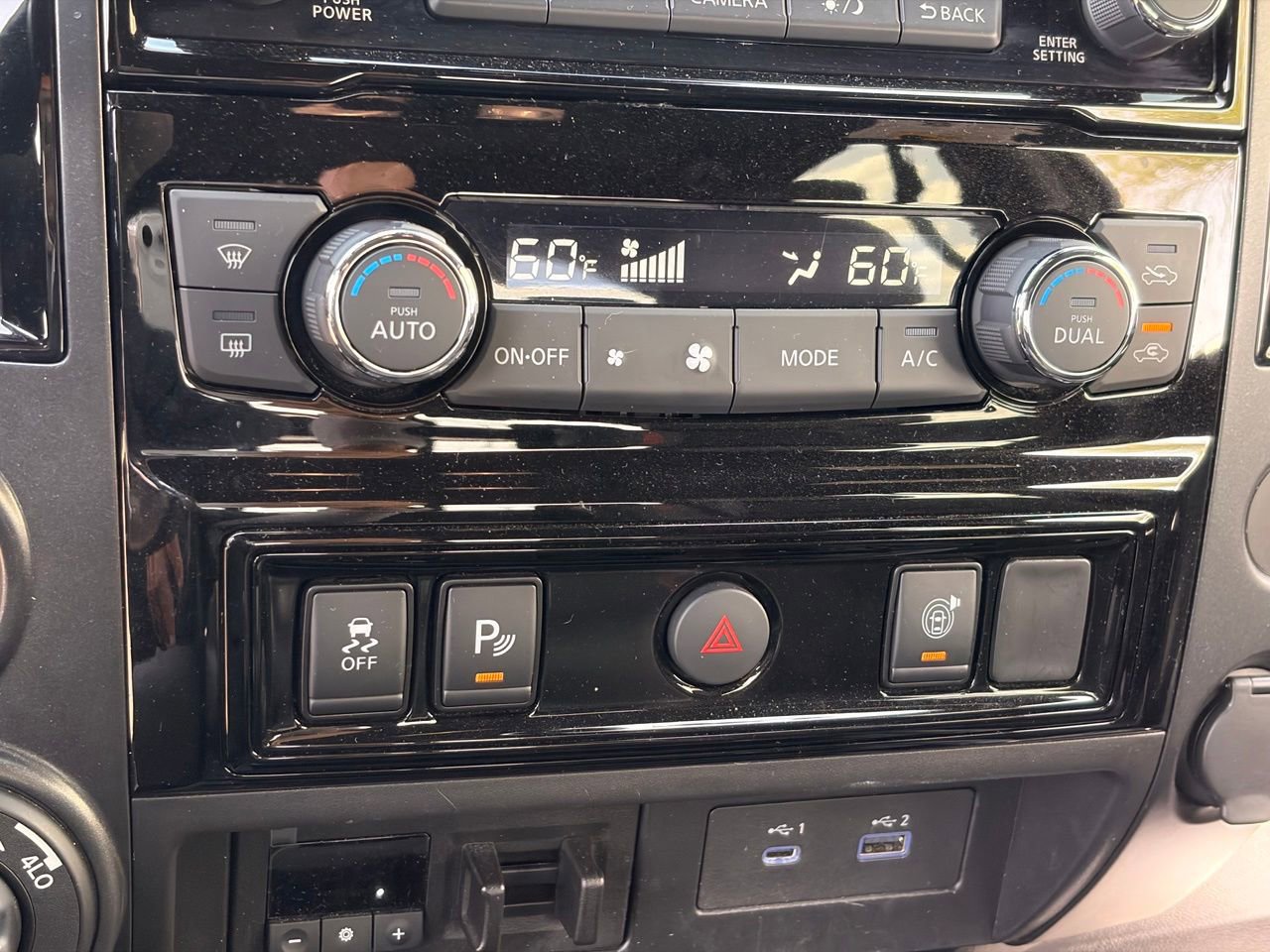 Certified 2024 Nissan Titan PRO-4X w/ Pro-4x Utility Package AWD/4WD image 25