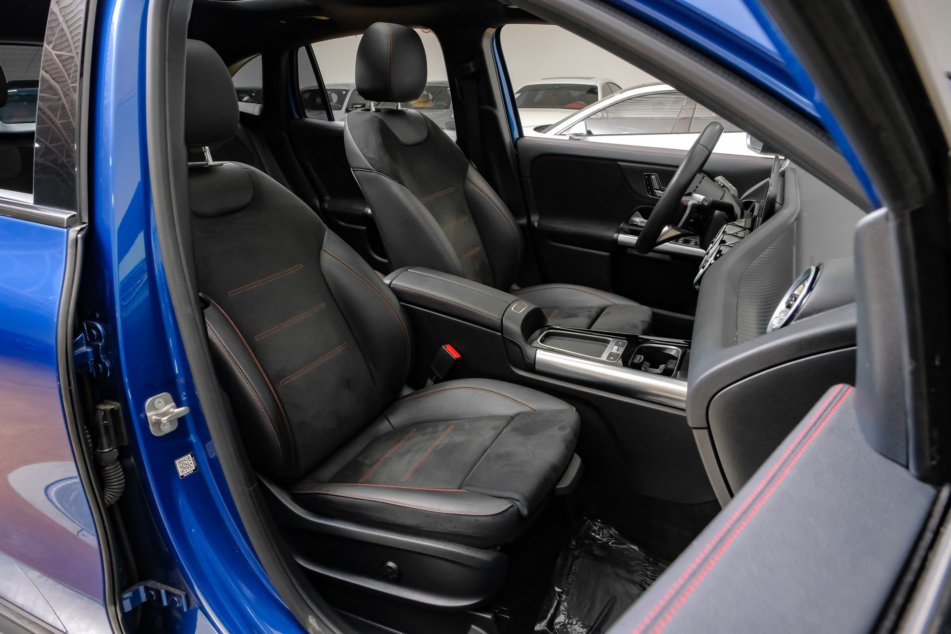 Used 2024 Mercedes-Benz GLA 250 image 34