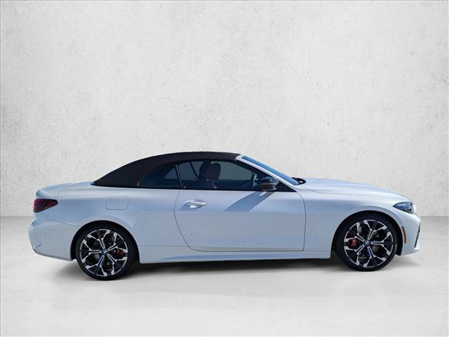 Used 2026 BMW M440i Convertible w/ Premium Package RWD image 4