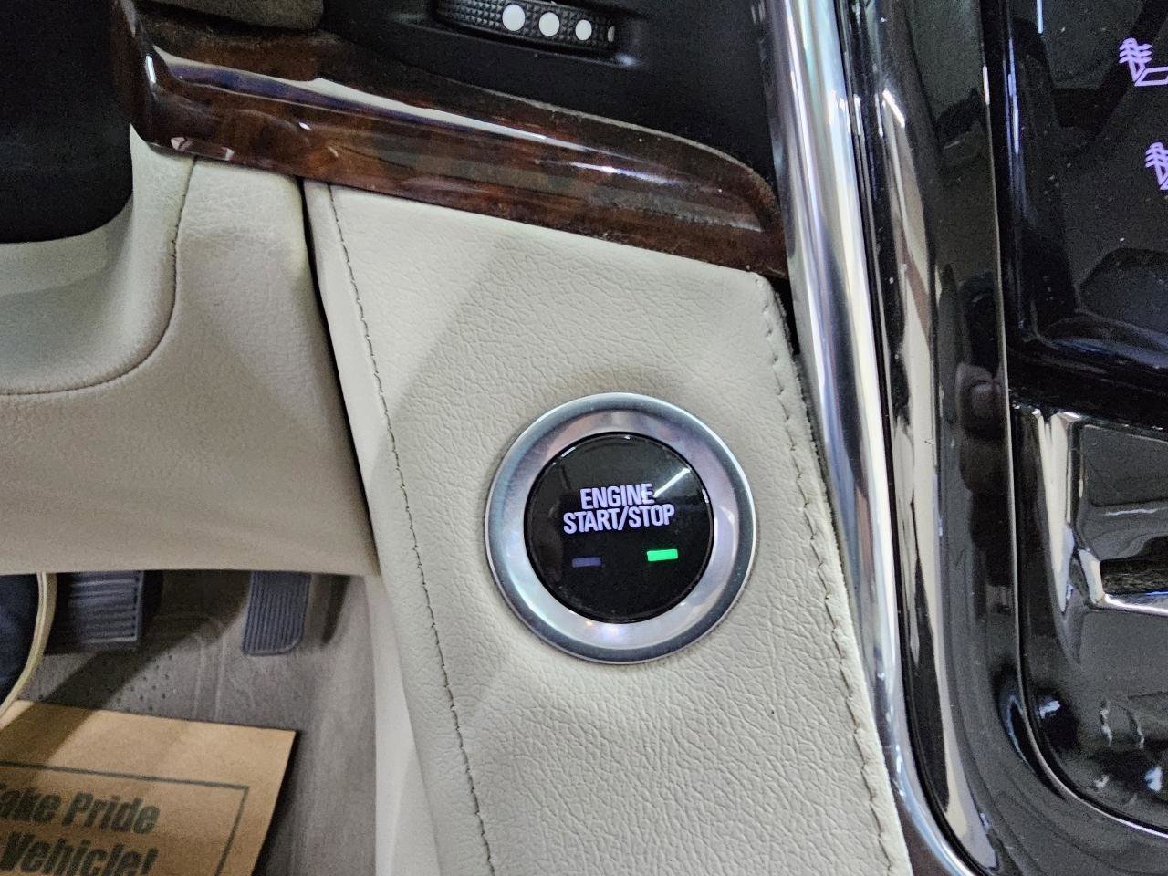 Used 2015 Cadillac Escalade ESV Luxury AWD/4WD image 37