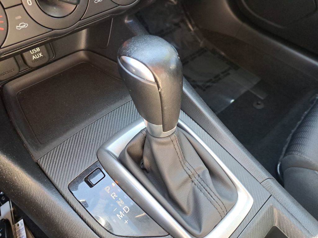 Used 2014 MAZDA MAZDA3 i SV image 21
