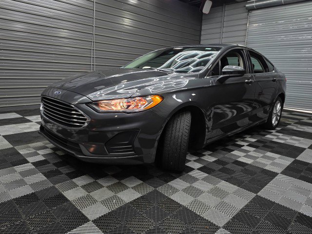 Used 2020 Ford Fusion SE FWD image 38