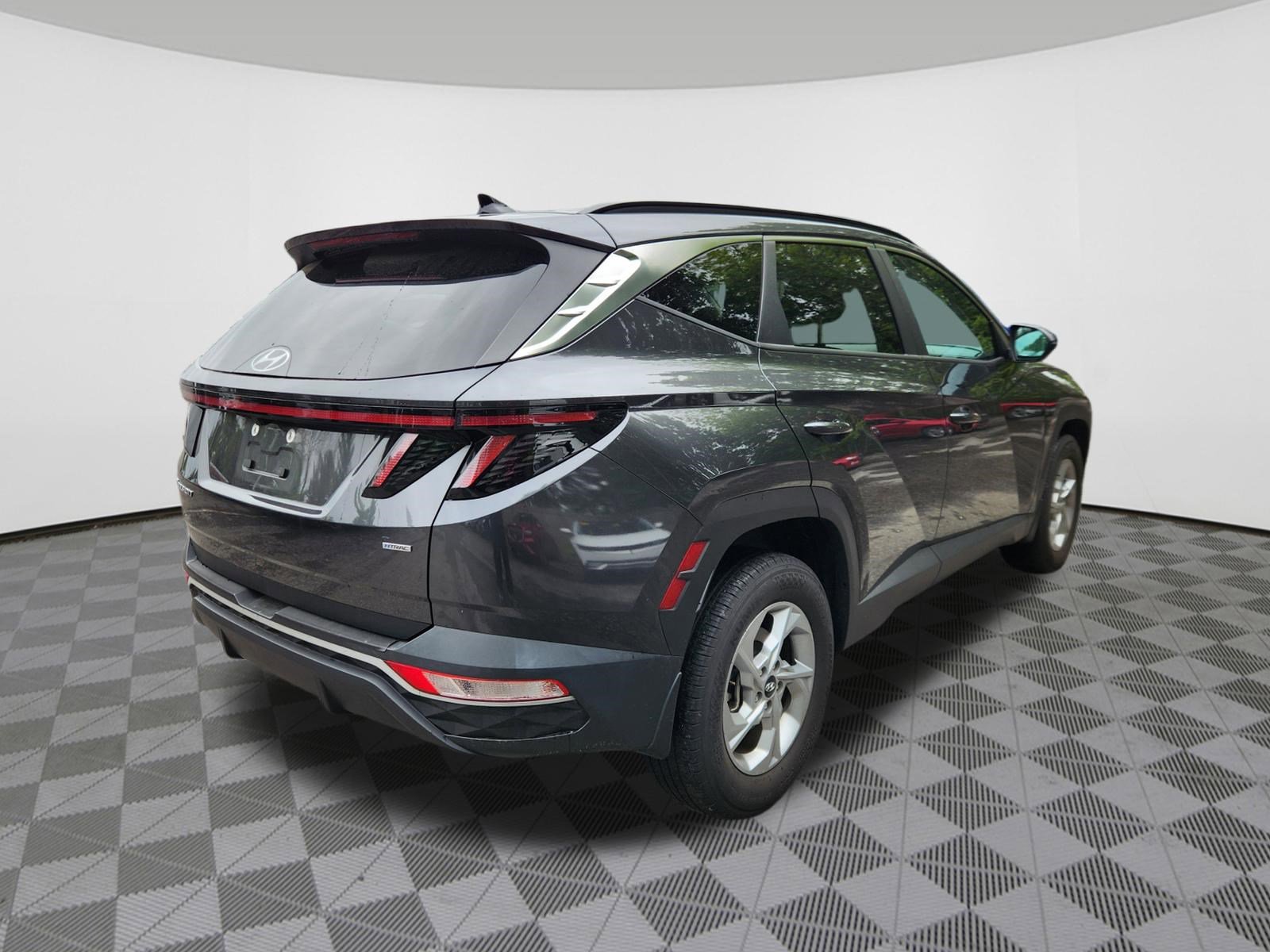 Certified 2023 Hyundai Tucson SEL AWD/4WD image 4