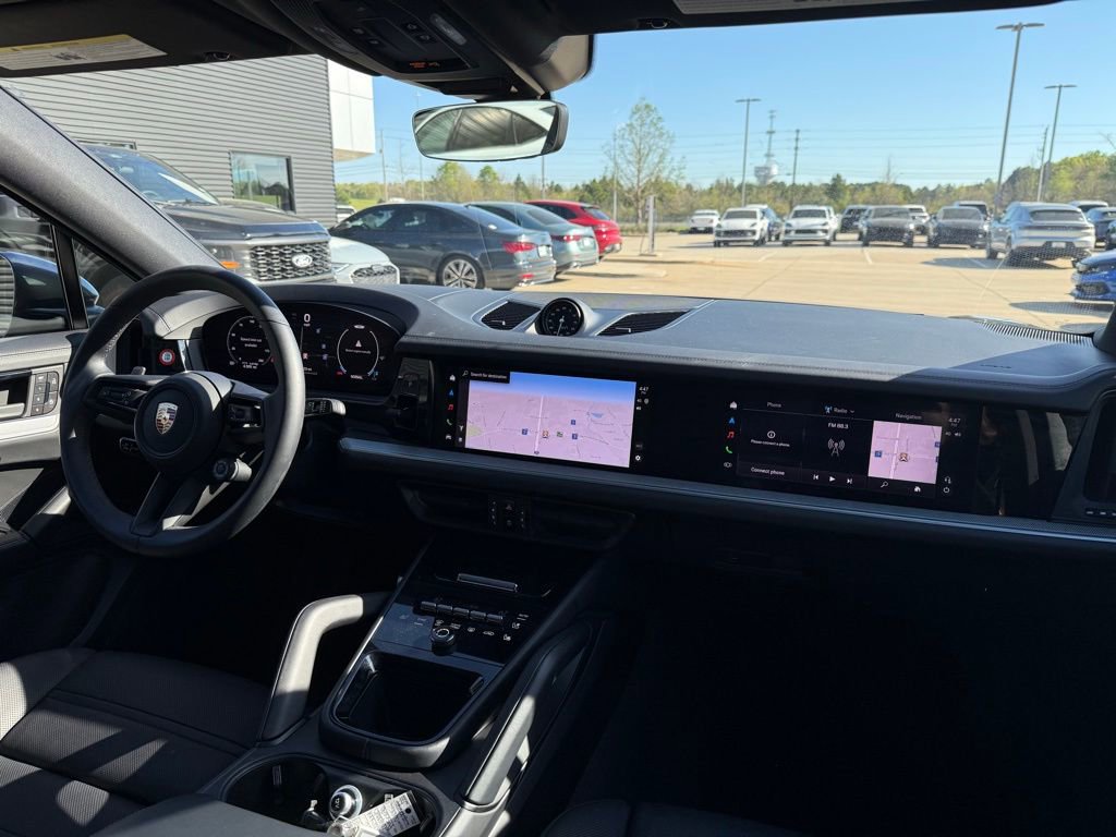 Used 2026 Porsche Cayenne S image 24