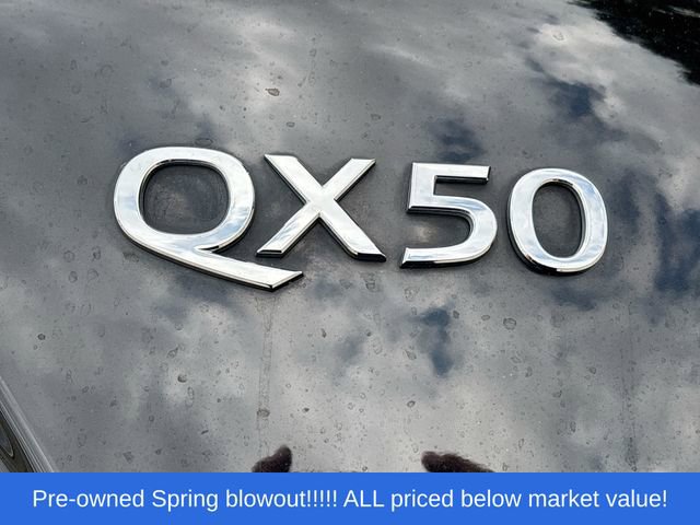 Used 2019 INFINITI QX50 Luxe w/ Navigation Package AWD/4WD image 15