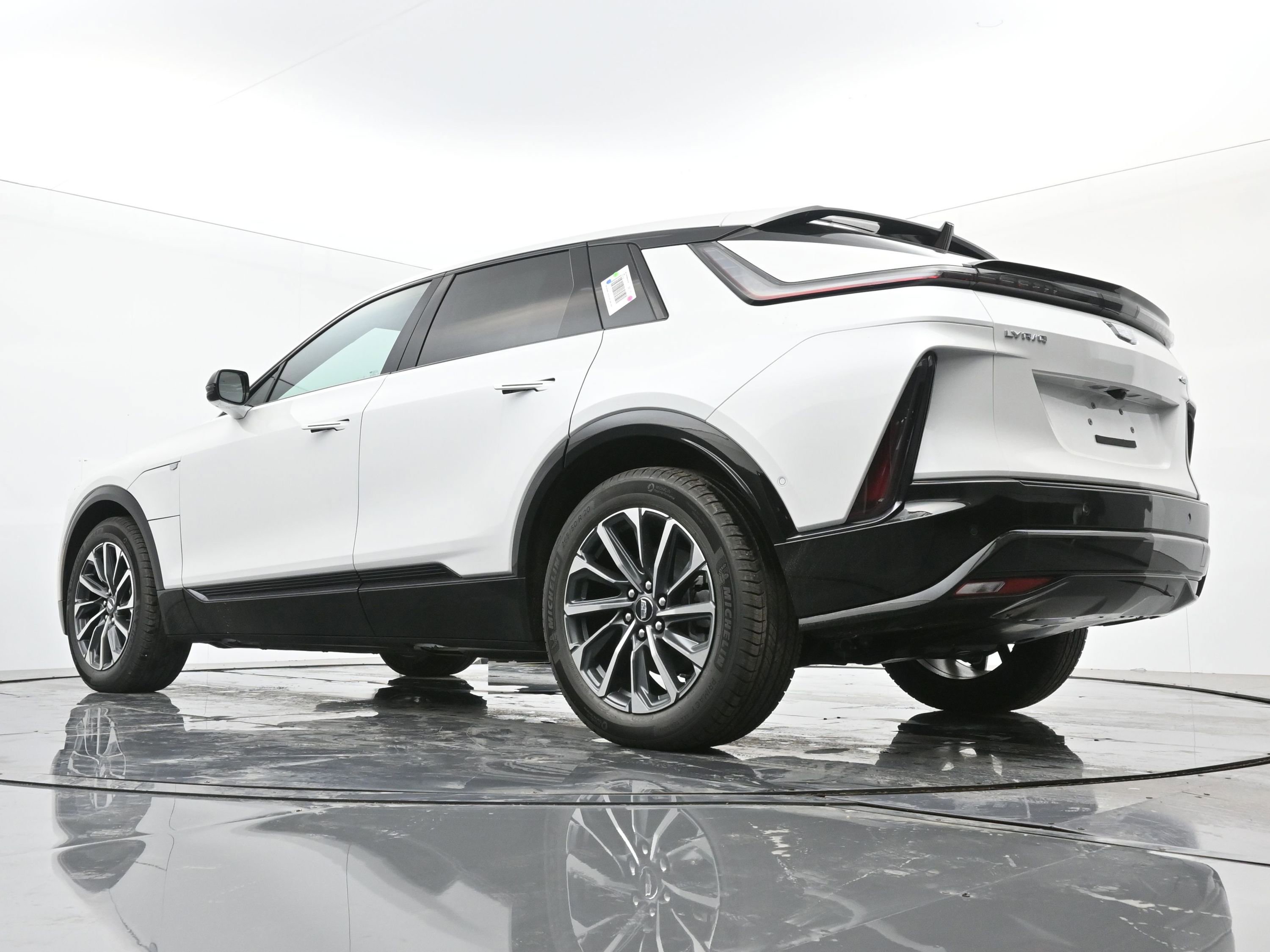 New 2025 Cadillac Lyriq Sport image 17