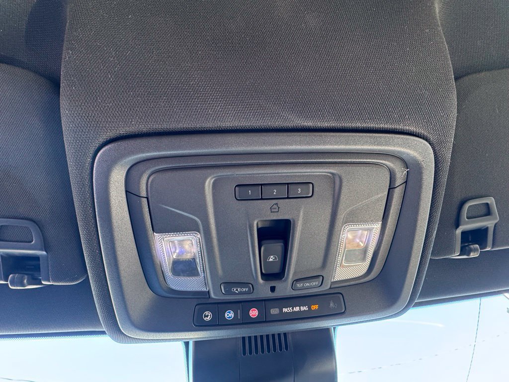 Used 2024 Chevrolet Silverado 2500 High Country w/ Technology Package AWD/4WD image 31