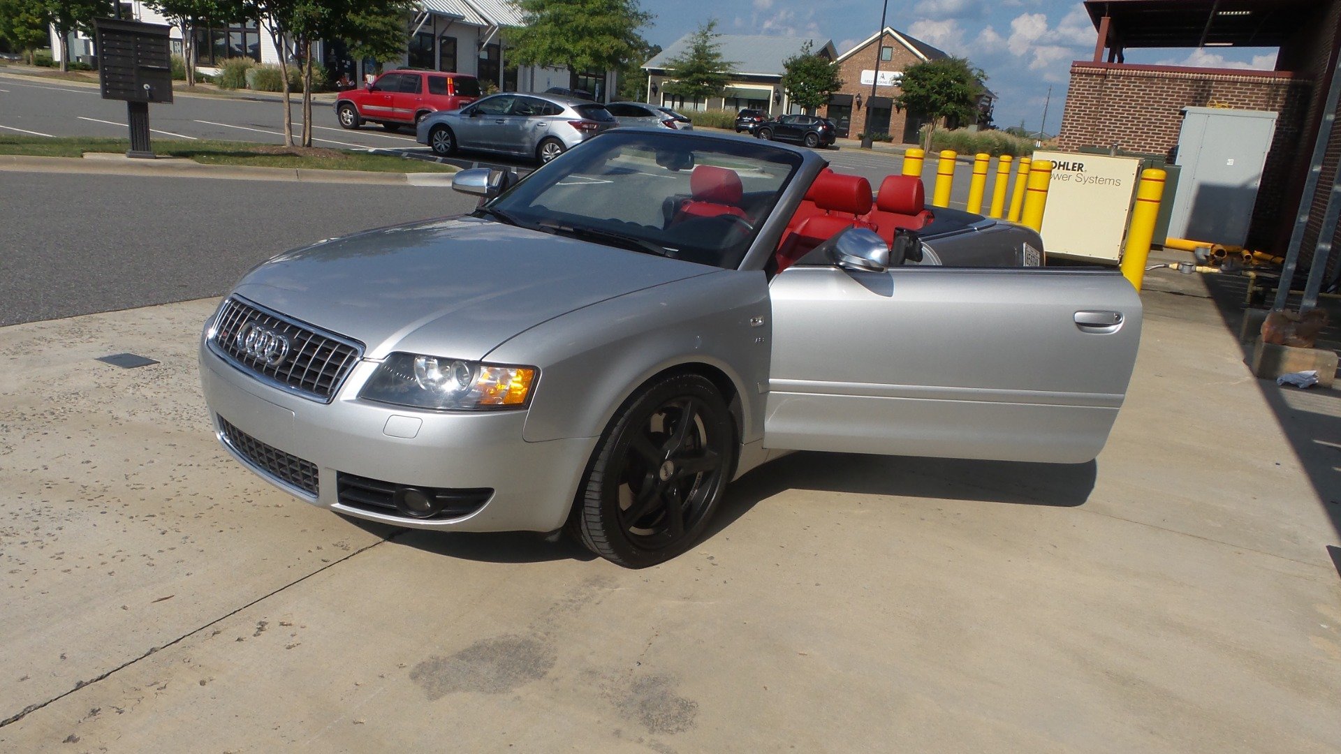 Used 2005 Audi S4 Cabriolet AWD/4WD image 91