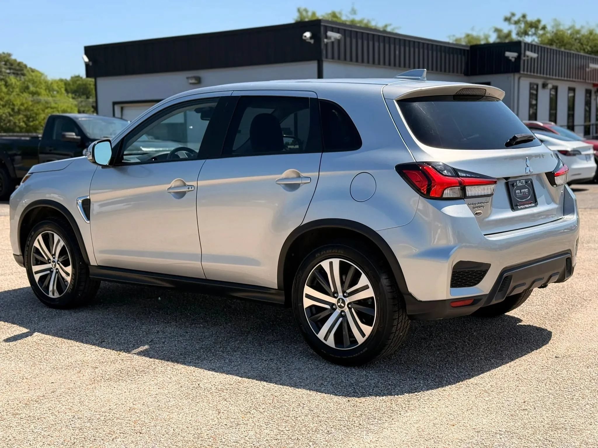 Used 2023 Mitsubishi Outlander Sport SE AWD/4WD image 7