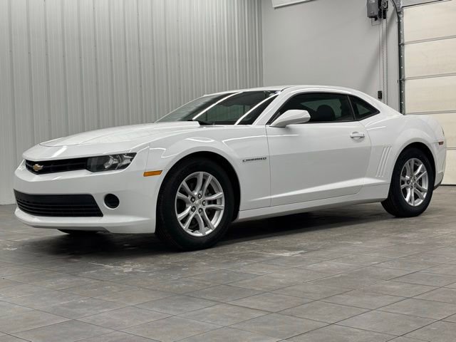 Used 2015 Chevrolet Camaro LS RWD image 5