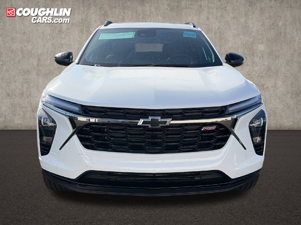 New 2026 Chevrolet Trax RS w/ Sunroof Package FWD image 2