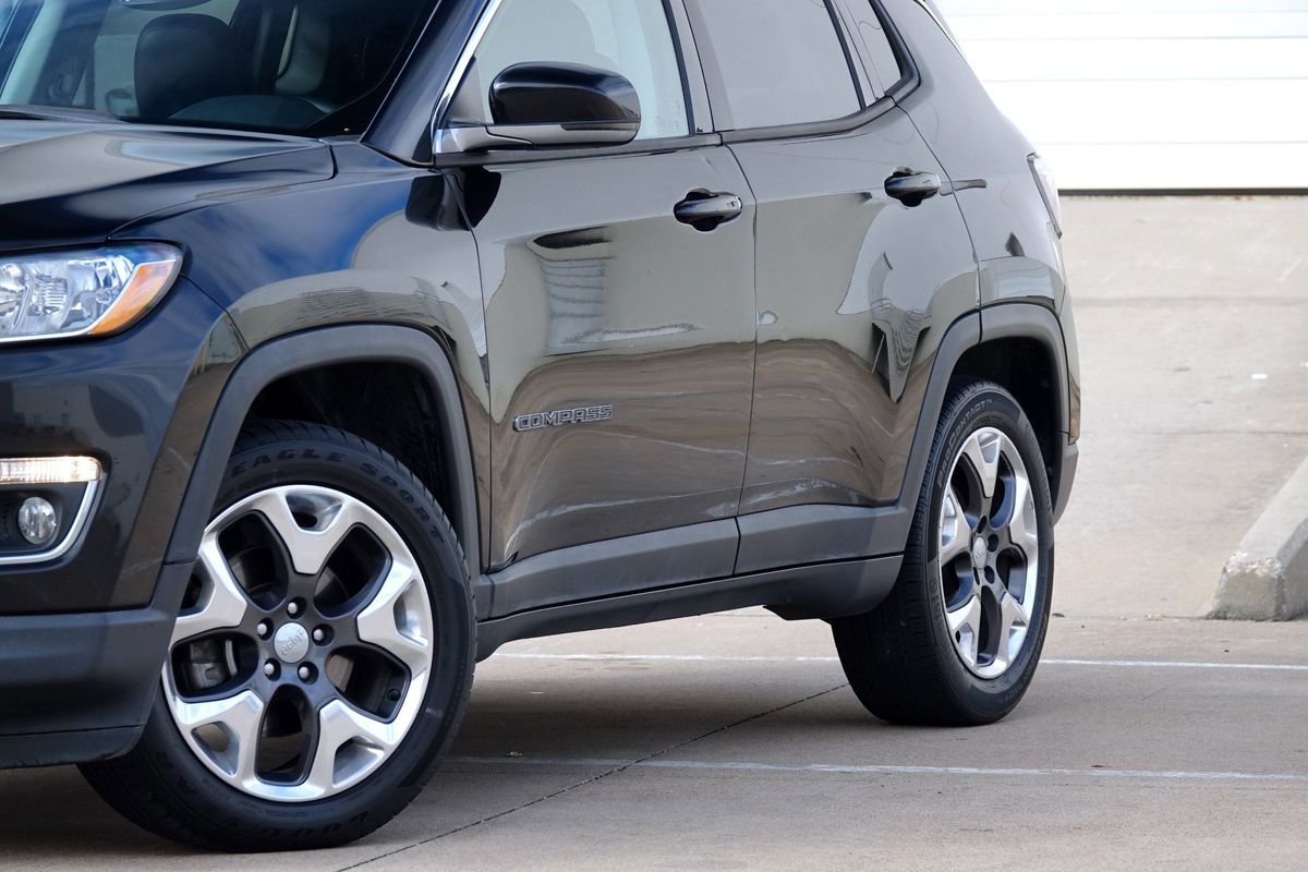 Used 2019 Jeep Compass Limited image 21