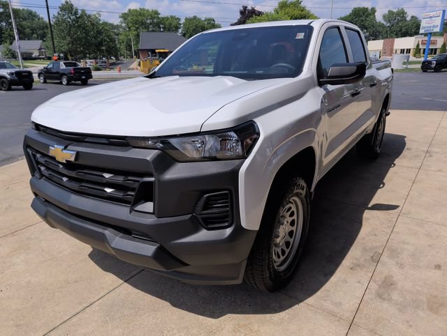 Used 2023 Chevrolet Colorado W/T w/ WT Convenience Package RWD image 8