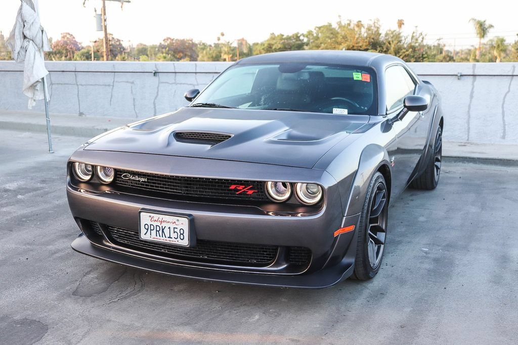 Used 2022 Dodge Challenger R/T Scat Pack RWD image 4