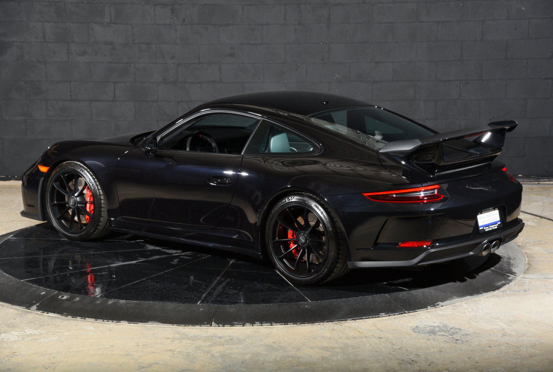 Used 2019 Porsche 911 GT3 RWD image 12