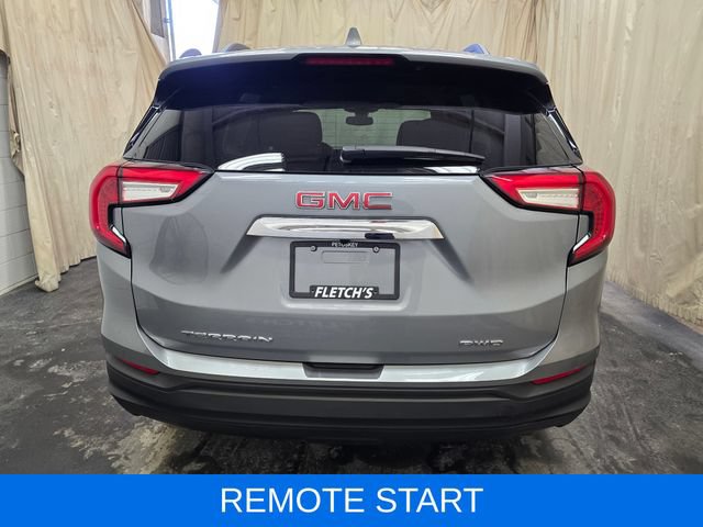 Used 2023 GMC Terrain SLE w/ Driver Convenience Package AWD/4WD image 8