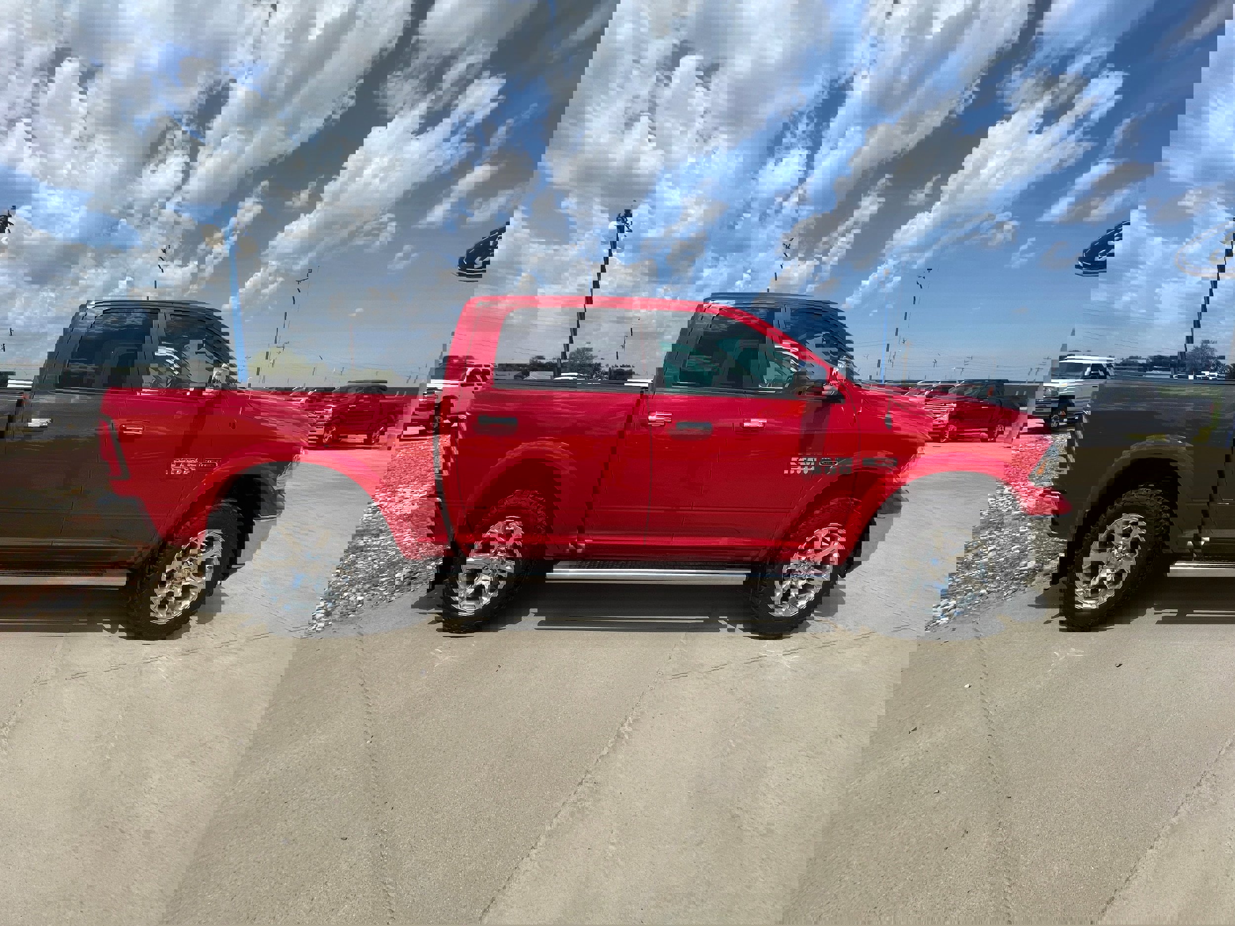 Used 2016 RAM 1500 Laramie w/ Convenience Group image 7