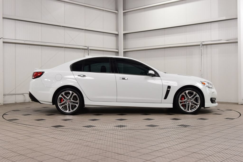 Used 2017 Chevrolet SS RWD image 9
